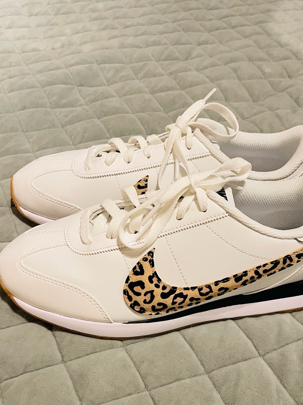 Nike White Women's Sneaker with Leopard-Print Swoosh